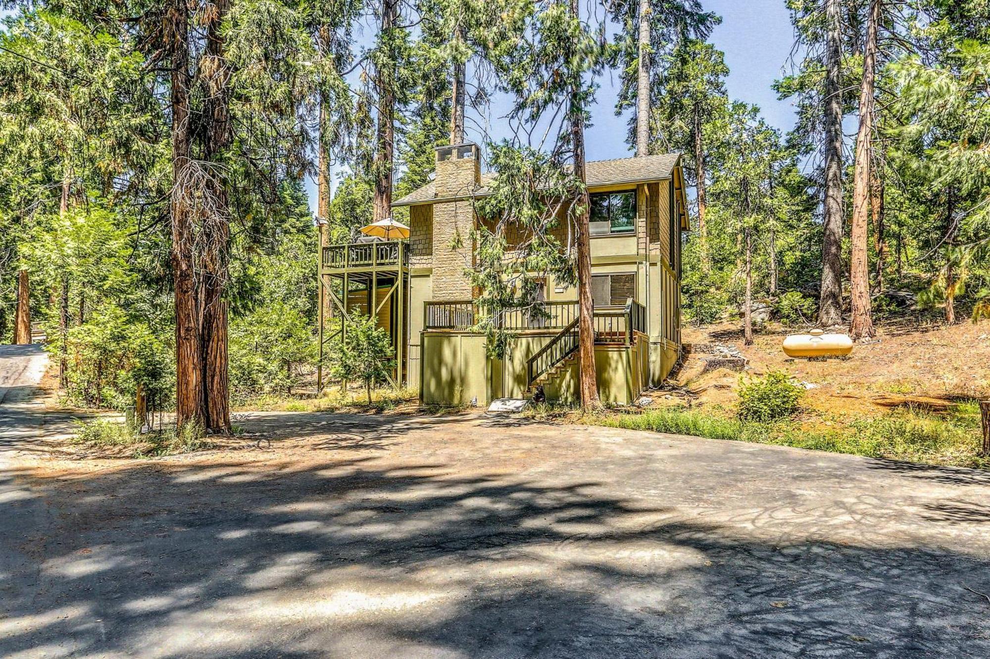 Cozy Bears Hideaway Cabin About 3 Mi To Shaver Lake! Luaran gambar
