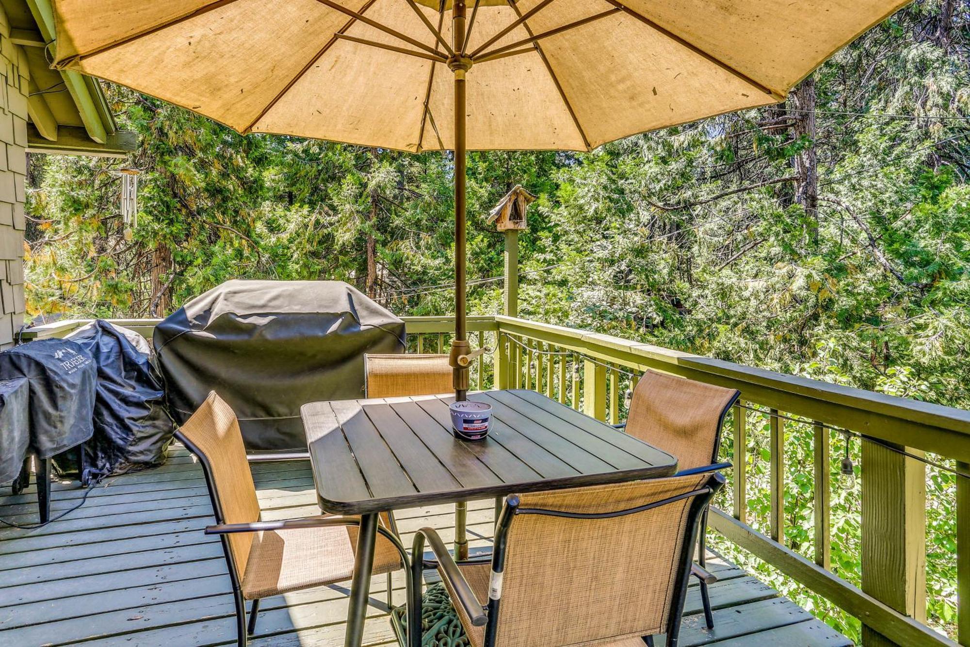 Cozy Bears Hideaway Cabin About 3 Mi To Shaver Lake! Luaran gambar